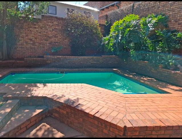 3 BEDROOM HOUSE FOR SALE IN FAERIE GLEN